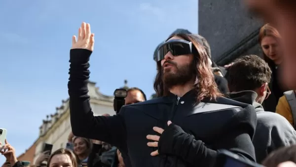 Jared Leto niespodziewanie zagrał na Rynku Głównym w Krakowie 