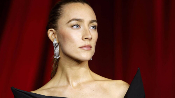 Saoirse Ronan chce zagrać czarny charakter w filmie o Bondzie