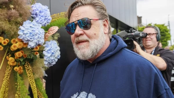 Henry Cavill i Russell Crowe razem w ekranizacji kultowego hitu 