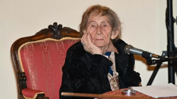 Urszula Kozioł laureatką Literackiej Nagrody Nike 2024 za tom "Raptularz"