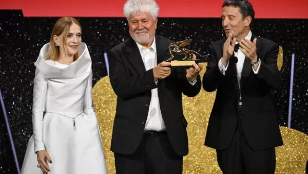 "W pokoju obok" Pedro Almodovara otrzymał Złotego Lwa dla najlepszego filmu