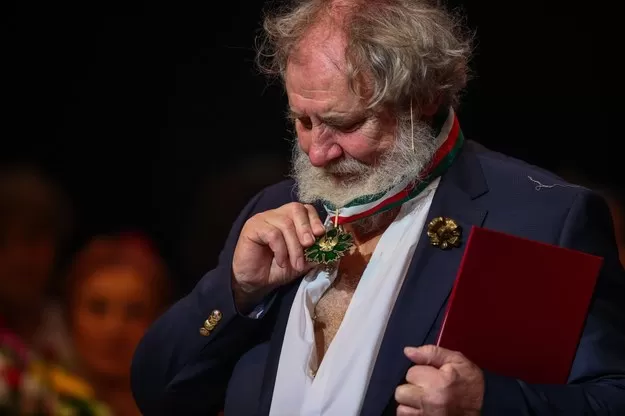 Aktor Andrzej Grabowski uhonorowany Złotym Medalem Zasłużony Kulturze "Gloria Artis"