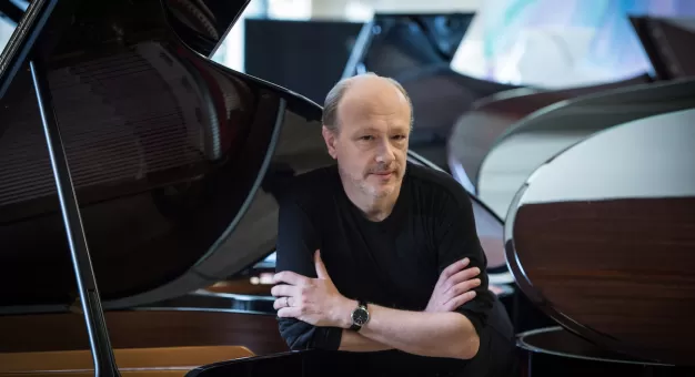 Marc-André Hamelin gra I Koncert fortepianowy d-moll Brahmsa