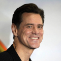 Jim Carrey na planie "Grincha" korzystał z rad eksperta szkolącego agentów CIA