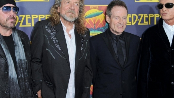 Basista Led Zeppelin pisze operę