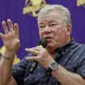 William Shatner debiutuje na scenie heavymetalowej w wieku 95 lat