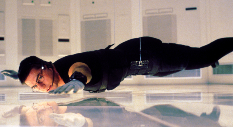 Tom Cruise wyskakuje z samolotu. Aktor kończy z serią „Mission: Impossible”? Komentuje reżyser filmu