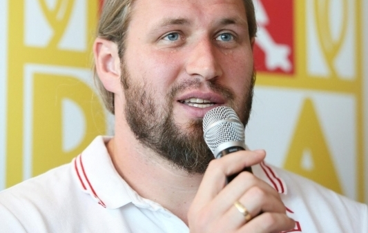 Dokument o mistrzu olimpijskim - Tomaszu Majewskim 