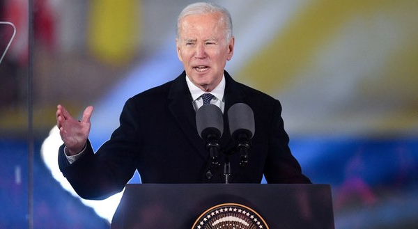 Amerykańskie media zauważyły, że piosenka “A Sky Full of Stars” zwieńczyła warszawskie przemówienie prezydenta Bidena