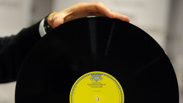 Hania Rani i Dobrawa Czocher podpisały kontrakt z Deutsche Grammophon