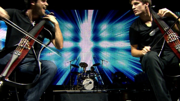 Duet 2Cellos nagrał specjalne zaproszenie dla swoich polskich fanów! 