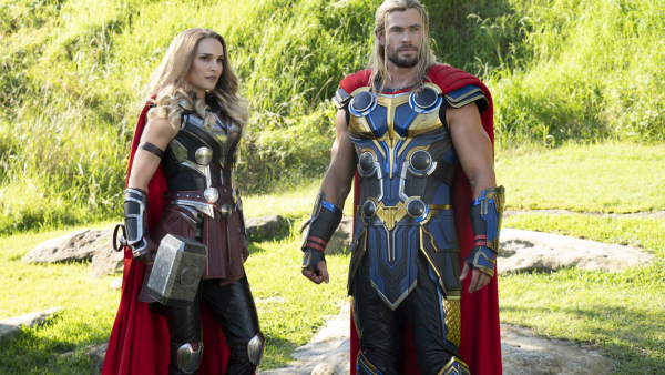 10 ciekawostek z serii filmów o Thorze. Jakie sekrety skrywają „Thor:Ragnarok” i „Thor:Miłość i grom”?