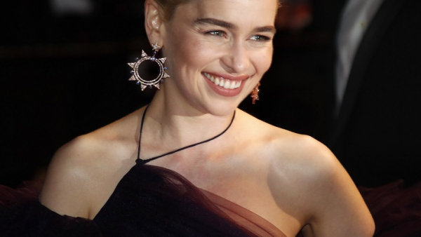 Urodowe rytuały Emilii Clarke