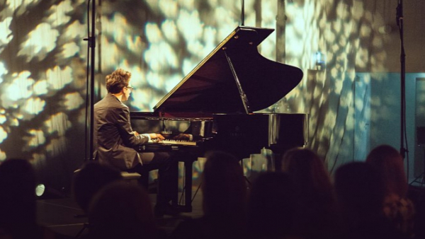 FMF kameralnie: Aleksander Dębicz i Paweł Kaczmarczyk Audiofeeling Trio w Centrum Kongresowym ICE Kraków