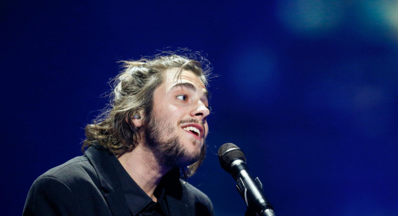 Salvador Sobral jest w ciężkim stanie. Zwycięzca Eurowizji 2017 czeka w szpitalu na dawcę