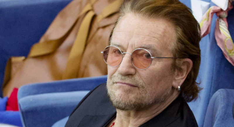 Bono wyruszy w światowe tournée  promujące jego... autobiografię