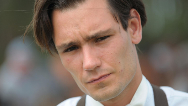 Bartosz Gelner - na koniu z szablą