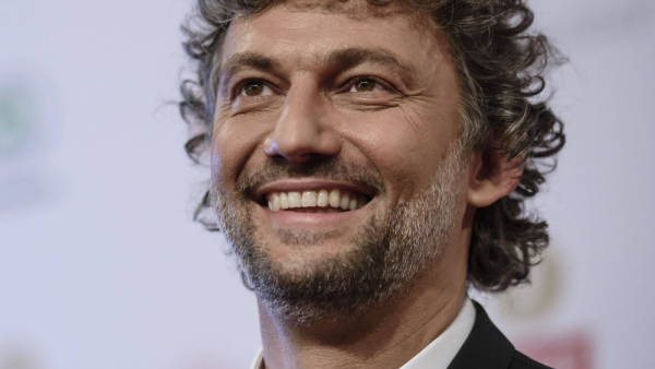 Tenor Jonas Kaufmann powraca konno do The Metropolitan Opera i do polskich kin