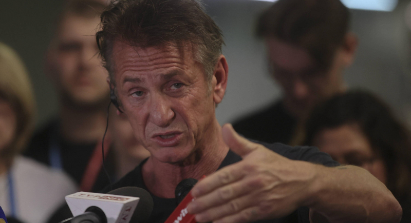    Sean Penn prosi miliarderów o myśliwce dla Ukrainy