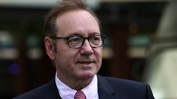 Kevin Spacey odniósł się do swojego wygnania z Hollywood, odbierając nagrodę w Cannes