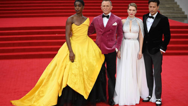 „Nie czas umierać”. Film o Bondzie miał mieć inne zakończenie