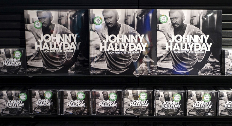 Pośmiertny album Johnny'ego Hallydaya - milion sprzedanych egzemplarzy
