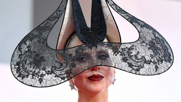 Lady Gaga zapowiada płytę „Harlequin”, towarzyszącą filmowi „Joker: Folie a Deux”