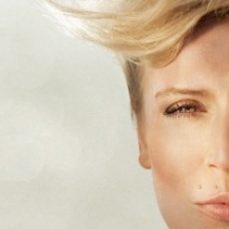 Aga Zaryan śpiewa wiersze Miłosza