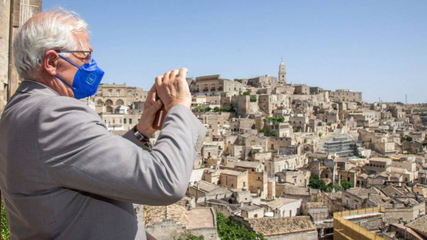 Włoskie miasto, w którym kręcono Bonda, liczy na wzrost liczby turystów