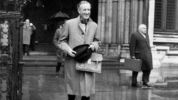 Niewierny kobieciarz. Na aukcję trafia prywatna korespondencja twórcy Bonda i jego żony