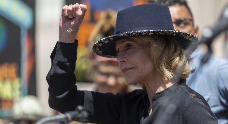 Mimo aresztowania Jane Fonda deklaruje ponowny udział w protestach