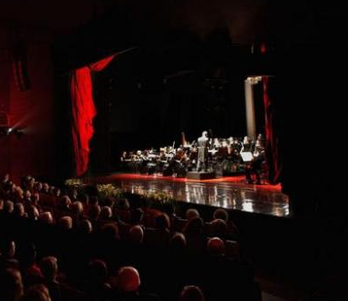 Ostatkowy koncert śpiewających par w Operze Krakowskiej