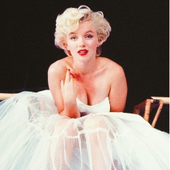 Marilyn Monroe w Hali Stulecia