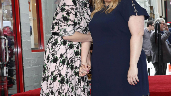 Anne Hathaway - kobieta o wielu twarzach i akcentach