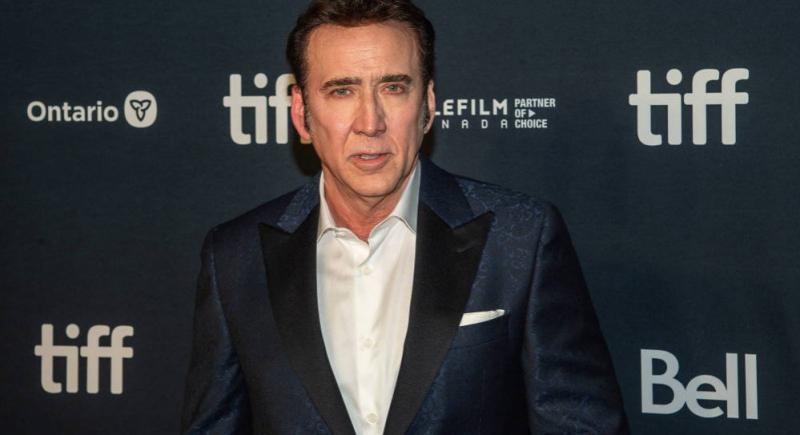 Reżyser filmu „Renfield” ujawnił, że Nicolas Cage pokaże w nim zupełnie inne oblicze Draculi
