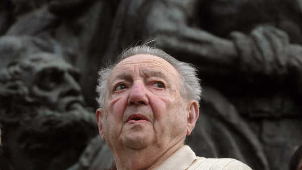 Zainaugurowano plac Marka Edelmana w Paryżu