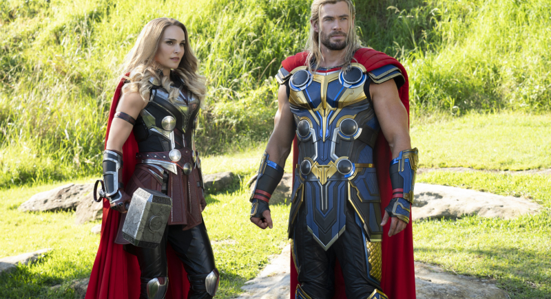 10 ciekawostek z serii filmów o Thorze. Jakie sekrety skrywają „Thor:Ragnarok” i „Thor:Miłość i grom”?