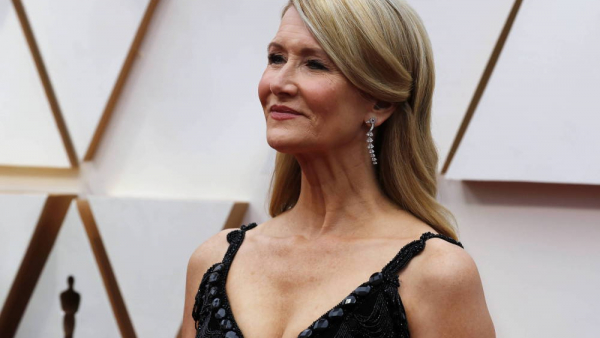 Laura Dern dołączyła do All In Challenge. Jej oferta może być hitem