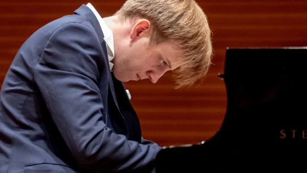 Tymoteusz Bies najlepszym pianistą Międzynarodowego Konkursu im. Szymanowskiego