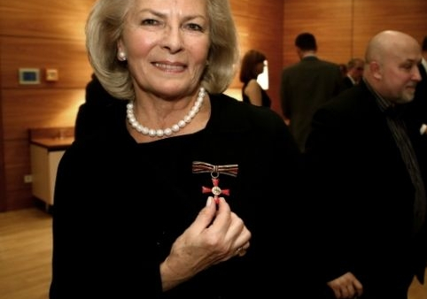 Order Zasługi Republiki Federalnej Niemiec dla Elżbiety Pendereckiej