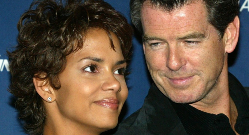 Pierce Brosnan uratował kiedyś życie Halle Berry, ale tego nie pamięta