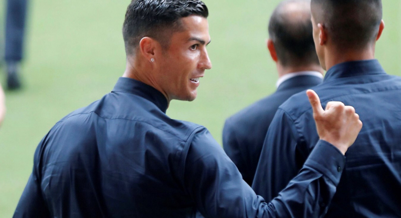 Ronaldo-biznesmen śladem gwiazd kina