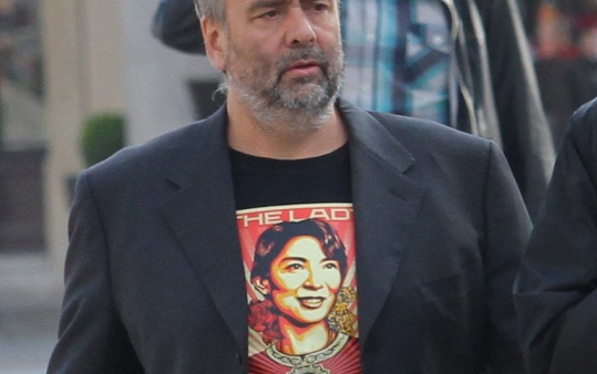 Stwórz kostiumy do widowiska Luca Bessona