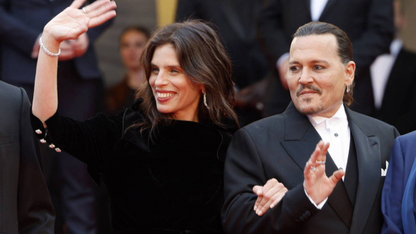 Johnny Depp nagrodzony w Cannes owacjami na stojąco