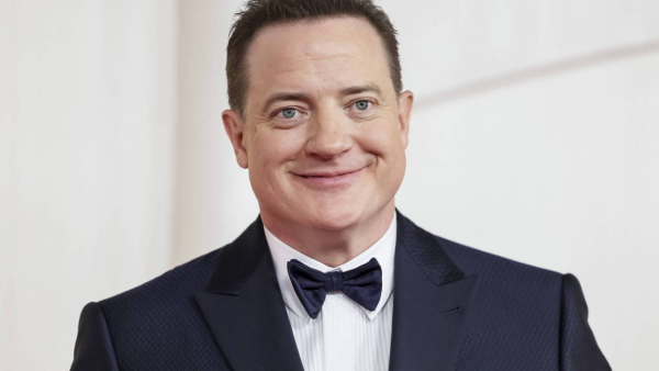 Brendan Fraser jako Dwight D. Eisenhower w filmie „Pressure”