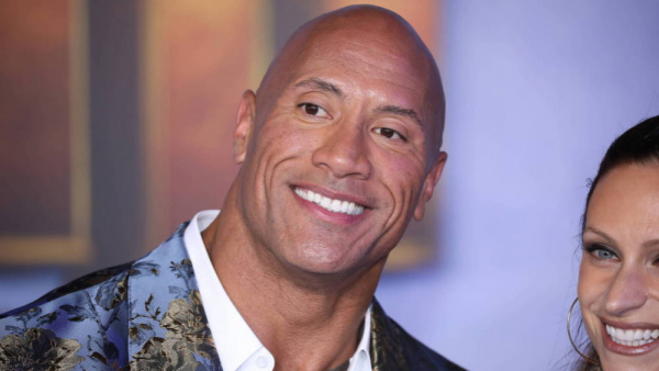 Film „Black Adam” był cztery razy przemontowywany, by mógł dostać niższą kategorię wiekową