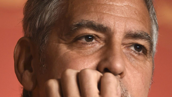 George Clooney poświęca się roli ojca i mówi, że jest ona "przerażająca"