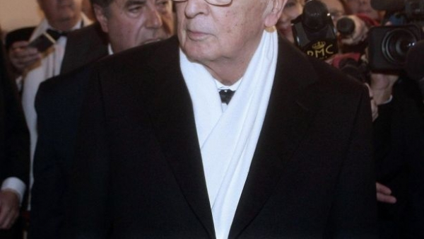 Prezydent Włoch w kolejce do kina