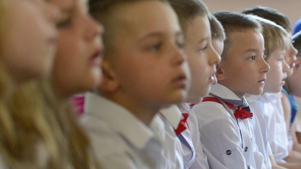 Chwalone dzieci uczą się lepiej