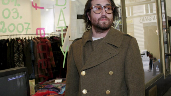 Syn Johna Lennona i Yoko Ono z okazji 80. urodzin Paula McCartney'a zaśpiewał mu piosenkę